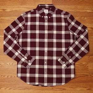 *SOLD* Gap Casual Modern Oxford Button Down Shirt